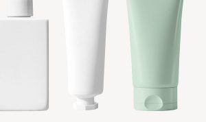 Skincare routine products for dry skin that hydrate