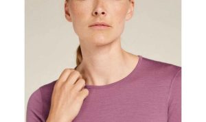 Icebreaker Merino 200 Oasis Testing the Natural Odor Resistance Performance