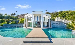 Sothebys International Realty Beachfront Estates in Malibu California Sothebys International Realty Beachfront Estates in Malibu California