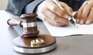 Top 10 Divorce Lawyers Near Me For Expert Support